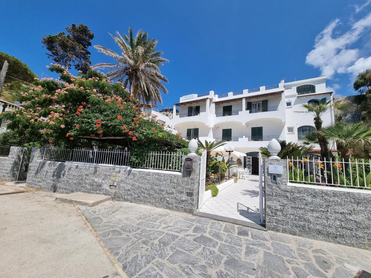 Villa Bina Sea Hotel Sant'Angelo  Dış mekan fotoğraf