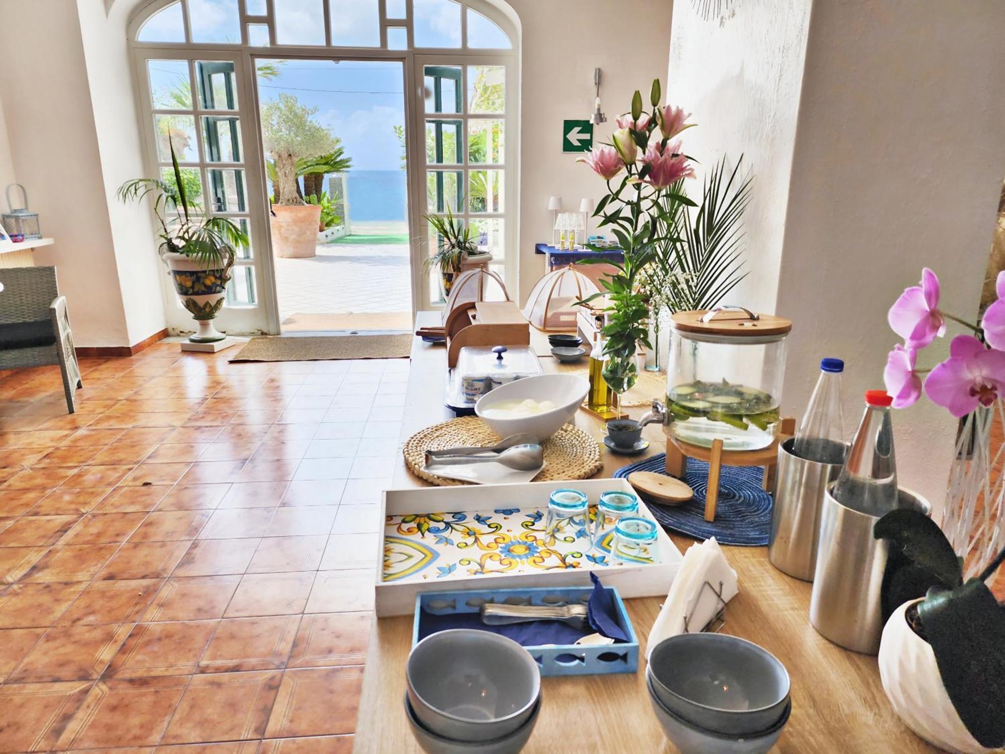 Villa Bina Sea Hotel Sant'Angelo  Dış mekan fotoğraf
